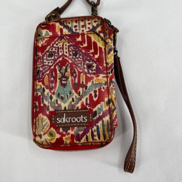 Sakroots Crossbody Phone Wallet  Red Aztec Print Shoulder Strap Brown Trim - Picture 3 of 12